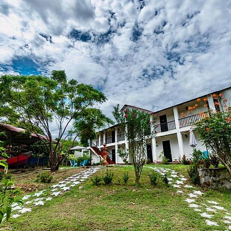 Cosmos Tatacoa Hotel Villavieja Zewnętrze zdjęcie